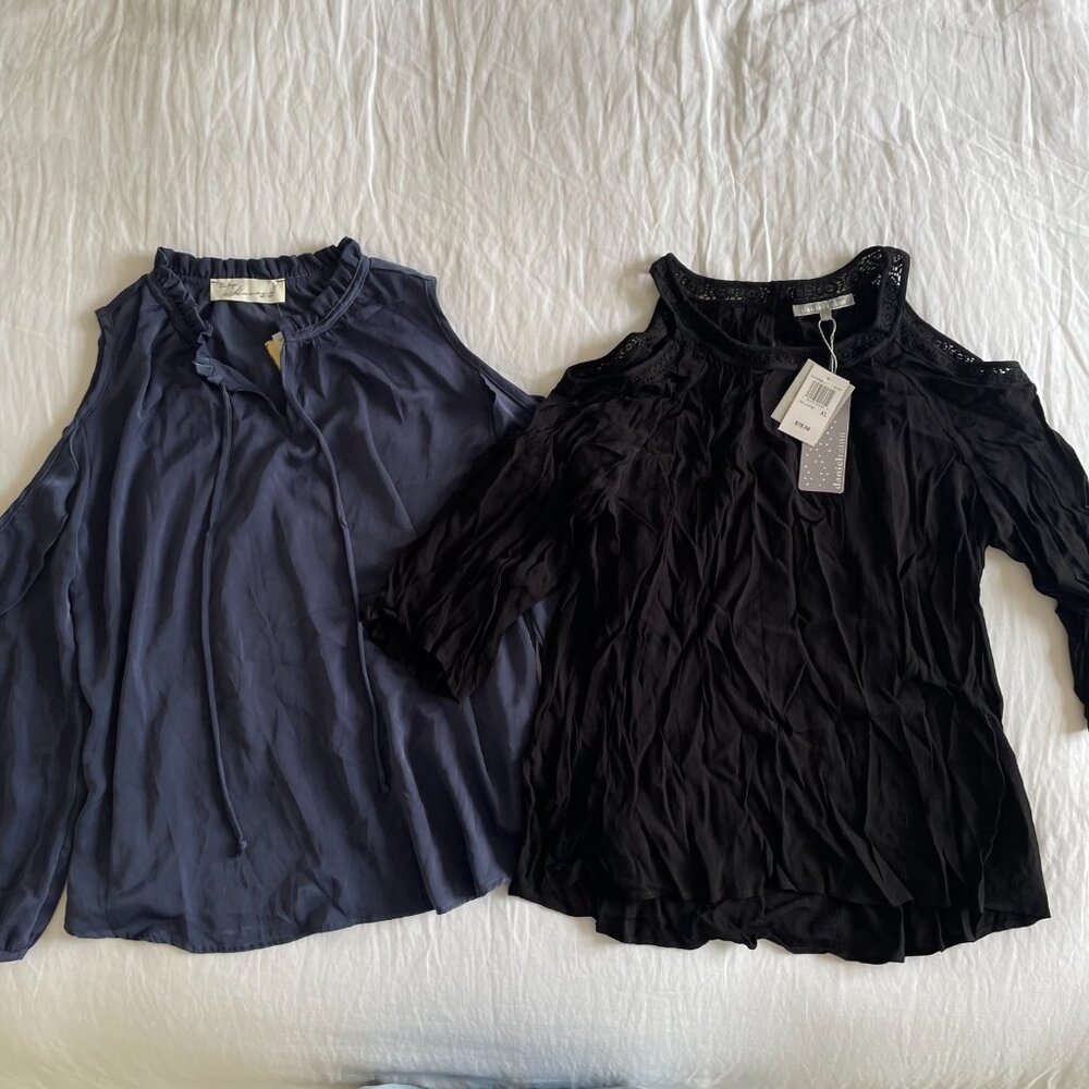 NWT Cold Shoulder Bundle (sz L/XL)